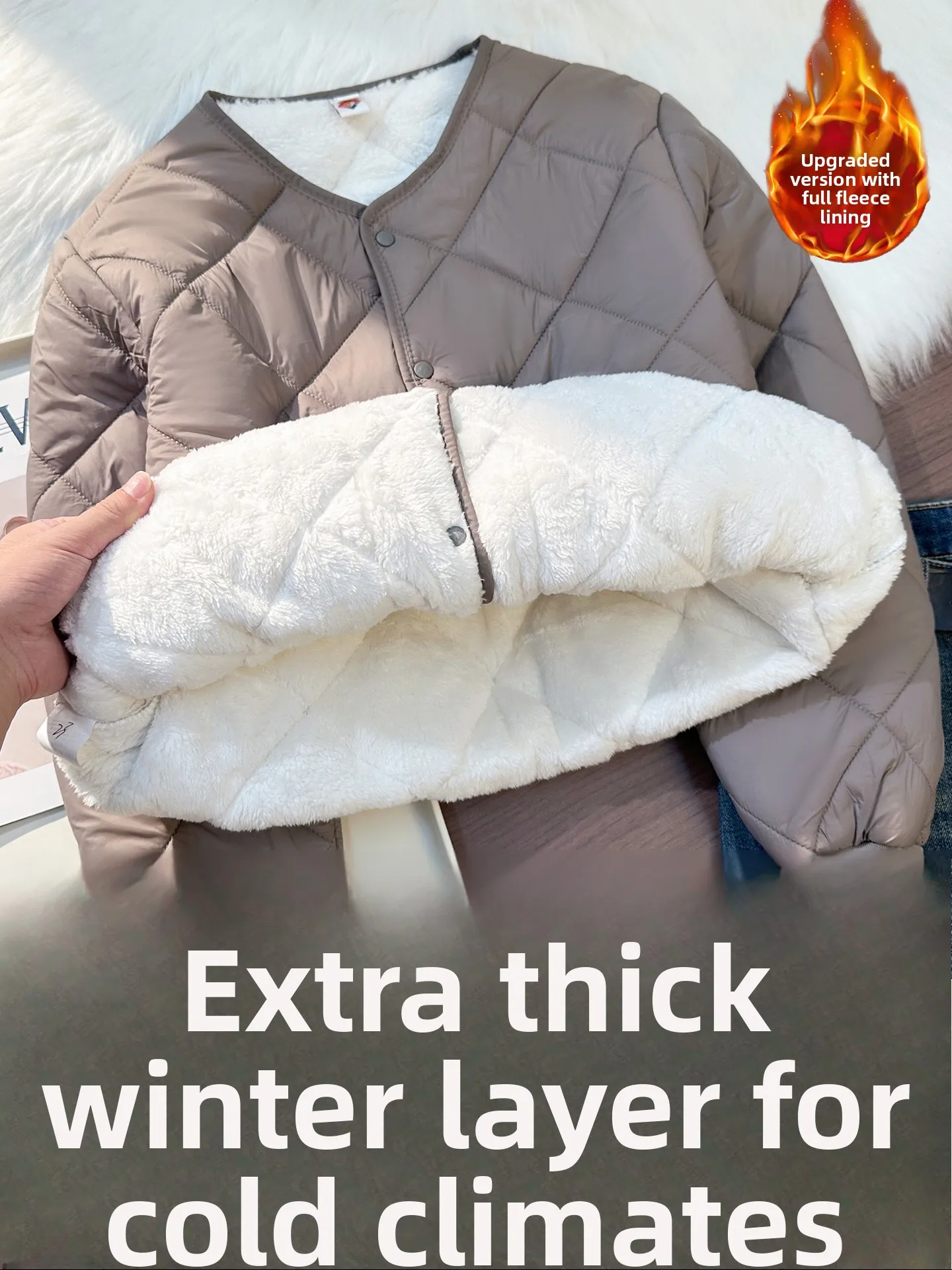 

Мужская зимняя куртка из пухонепроницаемого хлопка с утеплением из овечьего флиса и внутренней подкладкой из вельвета, очень теплая, надежная и качественная.