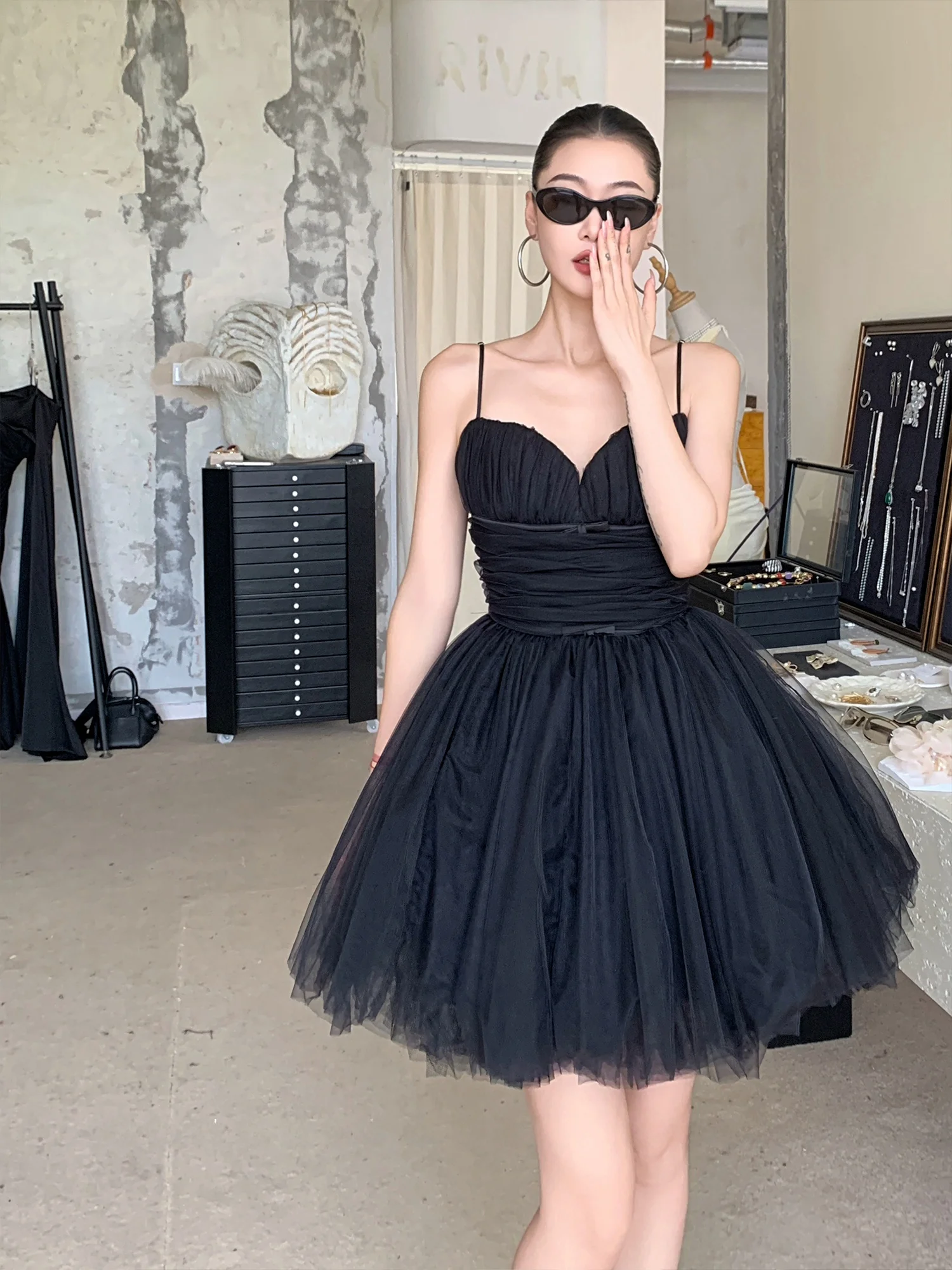 

Элегантная черная юбка-балерина с высокой талией из тюля без бретелек для женщин, из полиэфирного волокна, для использования в любое время года