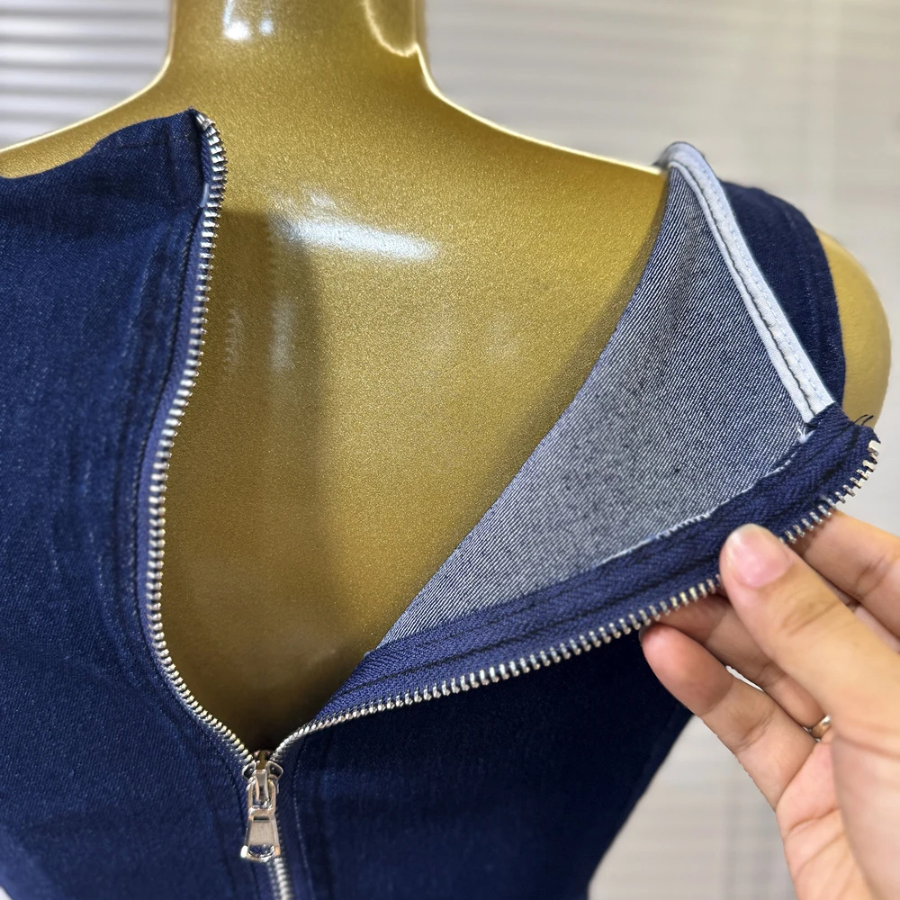 Modische Denim-Loungewear-Sets für Damen, ärmellose Tanktops mit Knöpfen und Jeans-Hosenanzug mit weitem Bein, 2025, Urlaubs-Outfits, 2-teiliges Set