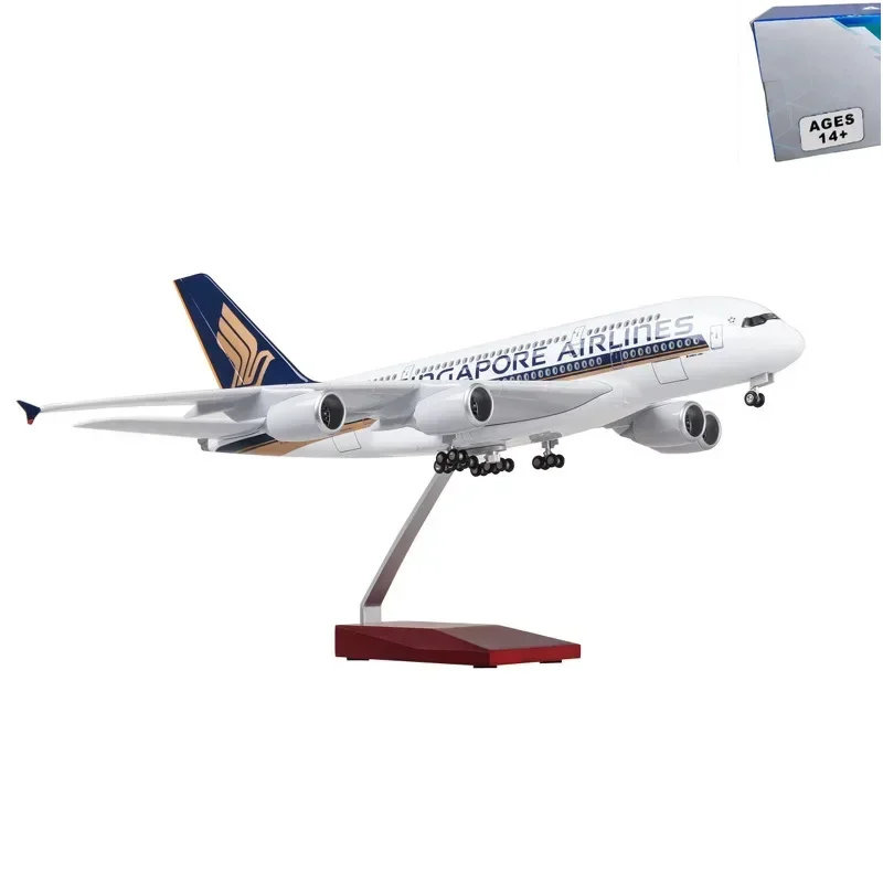 

2024 Wheeled Light 1:160 Singapore Airlines Airbus A380 Aircraft Model Simulation 380 Gift Collection Display Home Decor