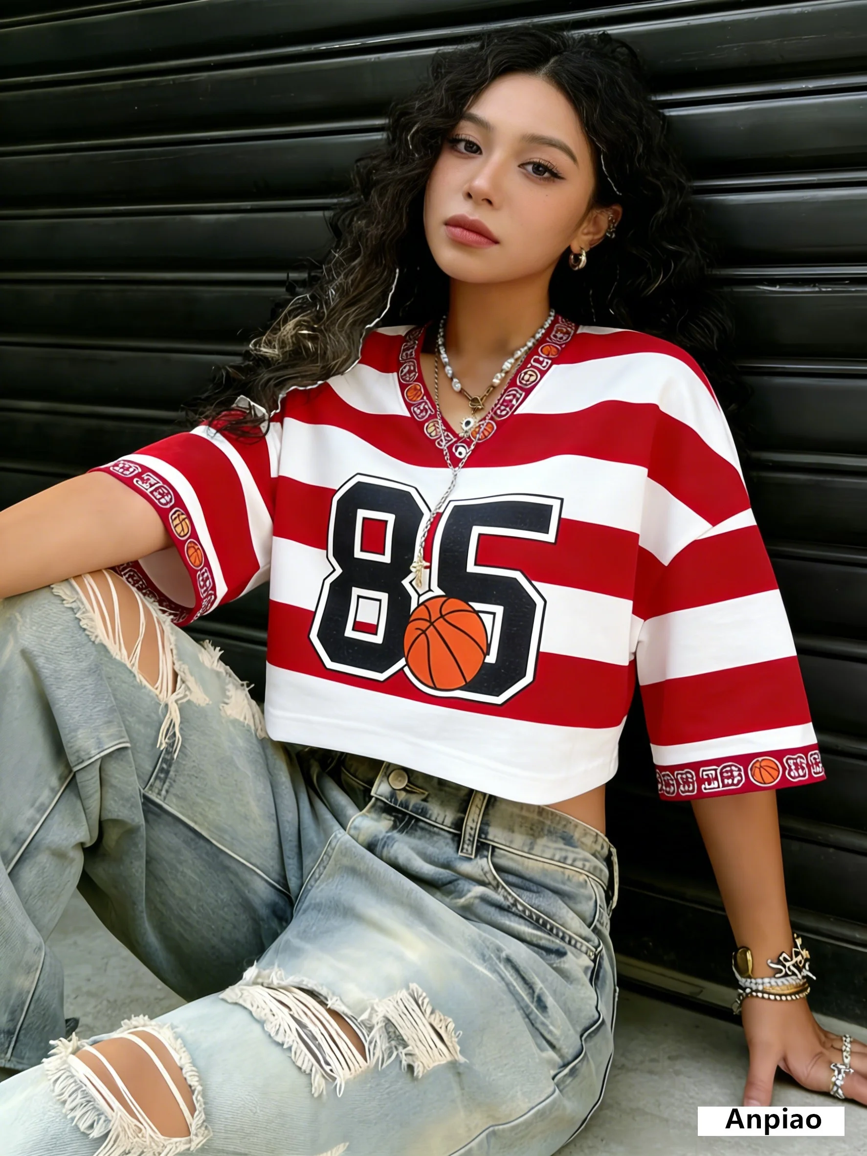 Summer Hot Selling Personalized Print Short V-neck Trendy Fashion Striped Basketball Jersey Women Personalized Sports T-shirt