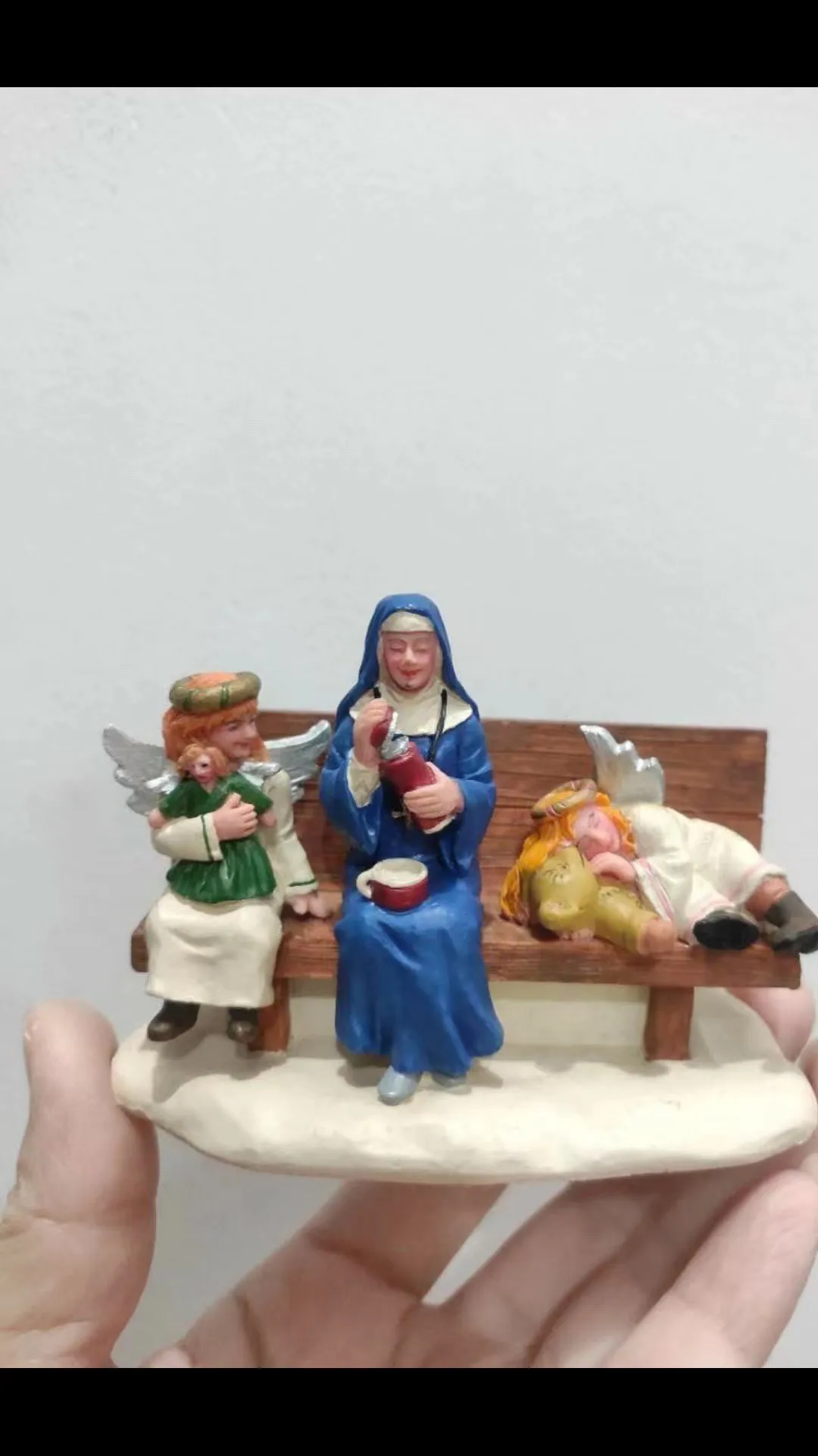 resin figure mental psychological sand table game box court therapy sister  and  angel