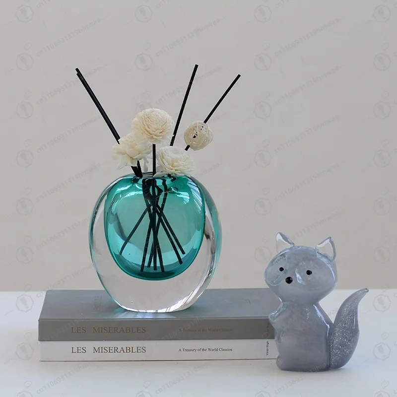 

Blowing glass vase Modern home decoration design Dining table ornament High-grade heavy solid color oval bud glass vase