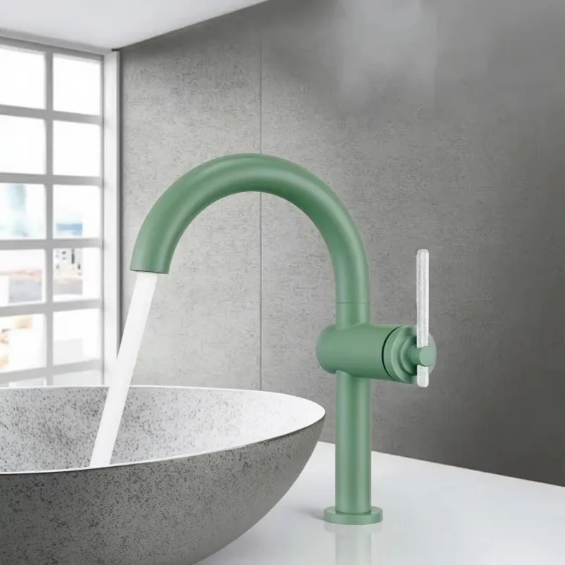 

Современный роскошный смеситель для ванной комнаты с креплением на палубу, латунь, новый дизайн, смесители для раковины с водопадом