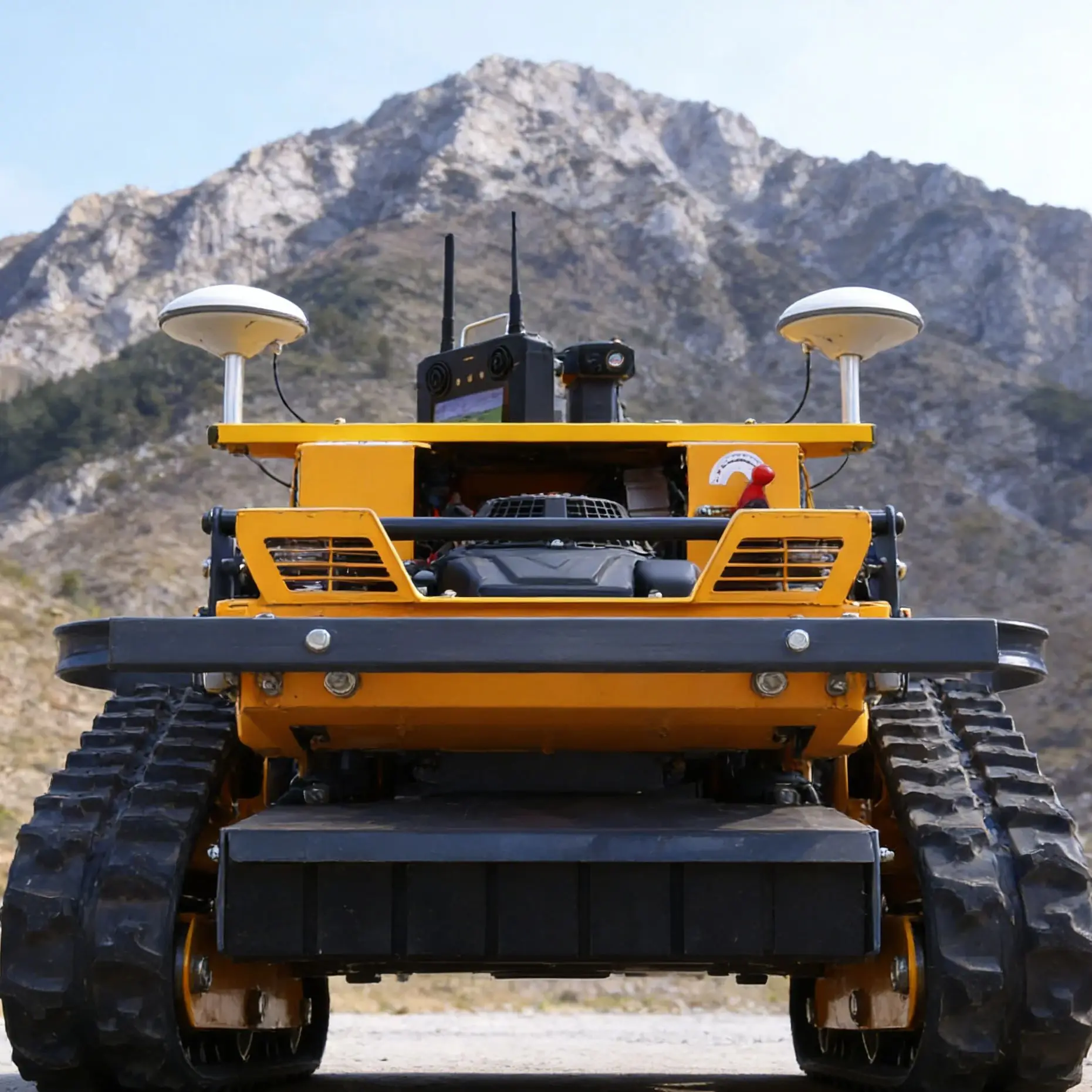 

Customized All Round Remote Control Lawn Mower Full Coverage Mowing For Villa Garden Orchard Slope Lawn Care