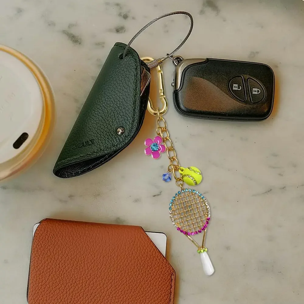 Tennis enthusiasts, tennis rackets, sports keychains, personal hanging decorations full of sports style, essential accessories