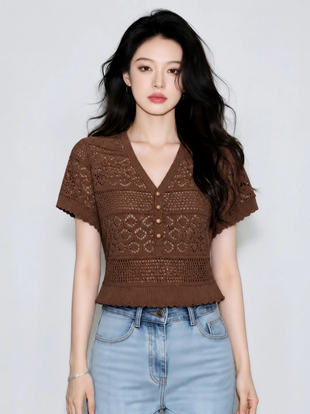Elegant V-Neck Ice Silk Knitted Top Hollow out Short Sleeve Fashion Design Commute Style Soft Korean Version Straight Cut