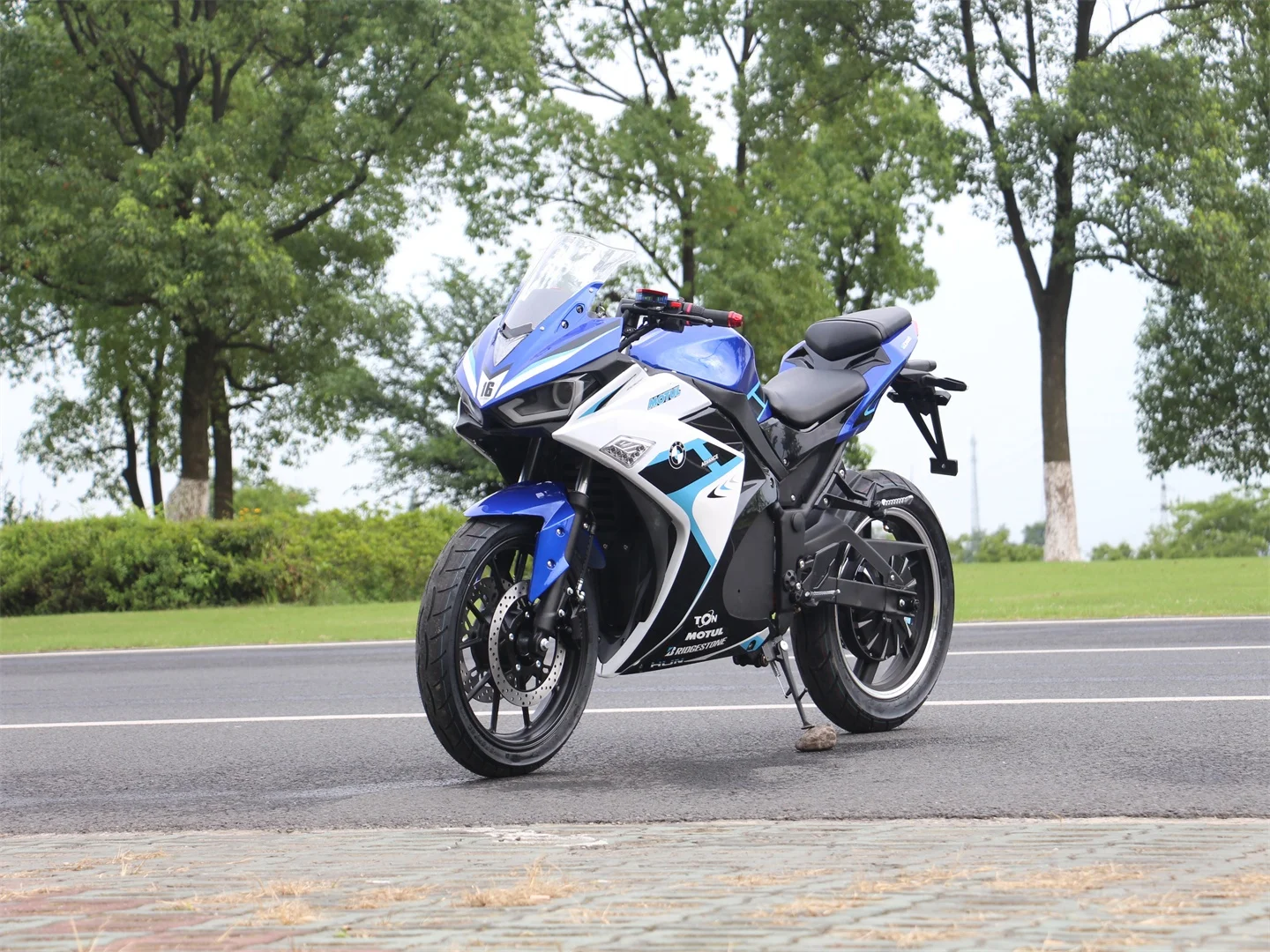 2024 Electric Racing Motorcycle with 72v Lithium Battery Streetbikes Max. Range 260Km/H