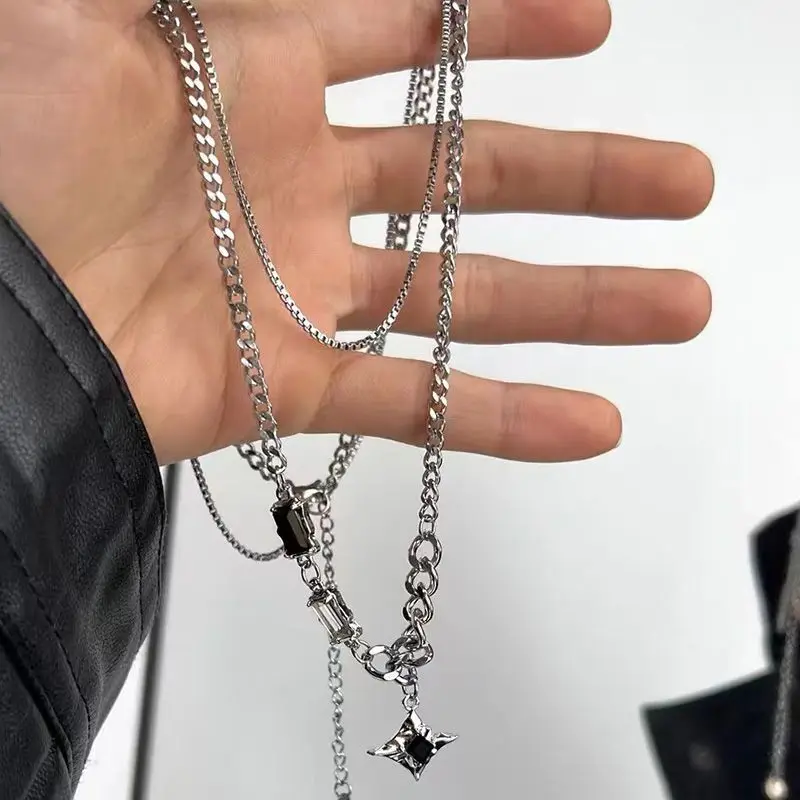 2024 New Y2K Cuban Figaro Chain Star Moon Pendant Necklace Men Punk Black Zircon Chain Choker Necklace for Men Jewelry Gifts