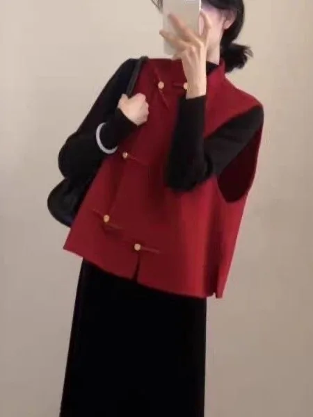 

Новая женская зимняя легкая куртка-жилет красного цвета 2026 года в китайском стиле, на пуговицах, для празднования Нового года