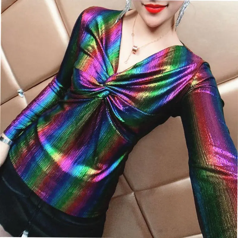 

Korean Glossy Contrasting Colors Slim T-shirt 2023 Spring Autumn Long Sleeve Female Clothing Sexy V-Neck Stylish Folds Pullovers