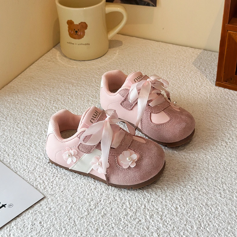 

Детские весенние удобные мягкие нескользящие повседневные модные туфли для девочек, легкие и комфортные спортивные туфли на плоской подошве