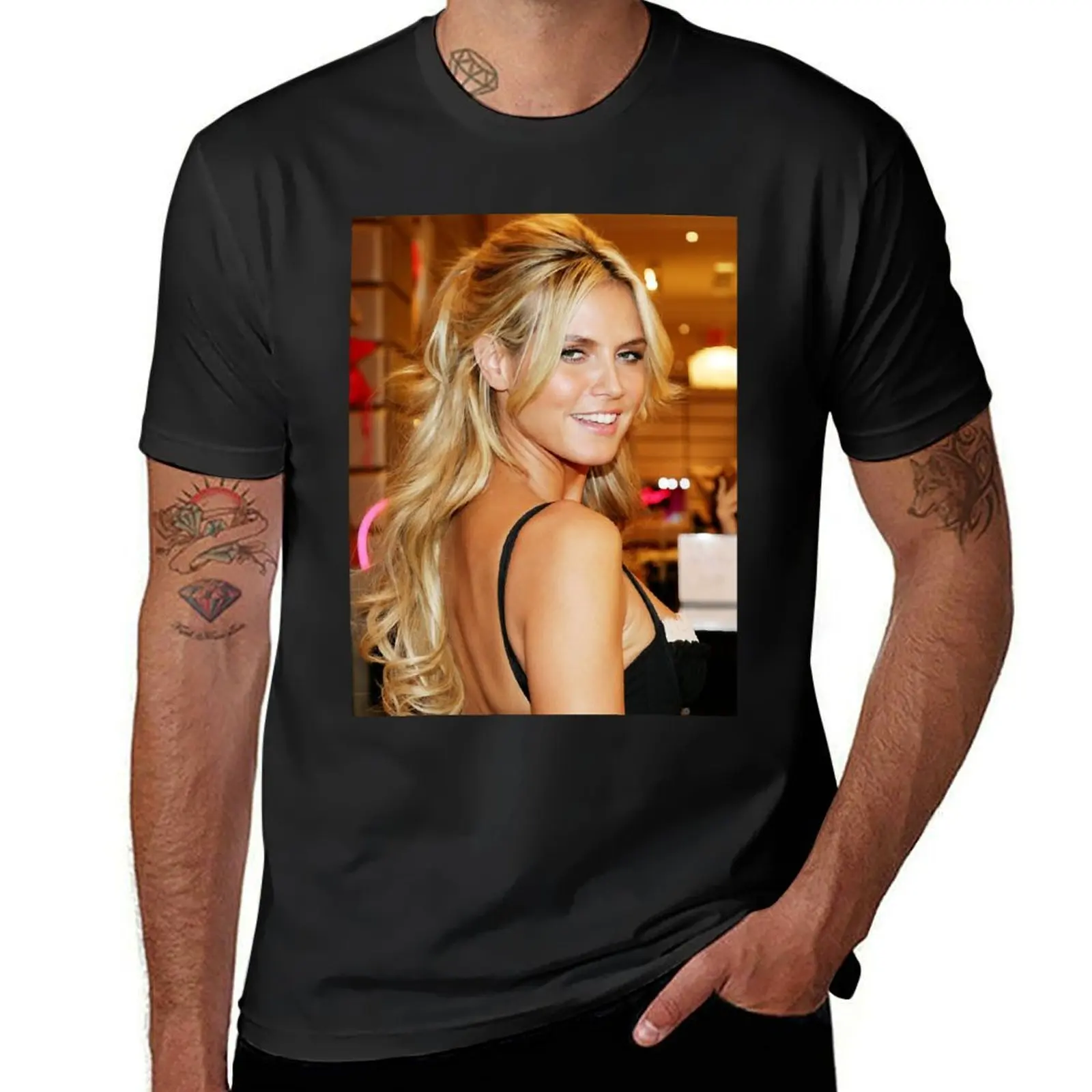 

Heidi Klum T-Shirt funny costumes Anime t-shirt T-shirts man blacks mens white t shirts