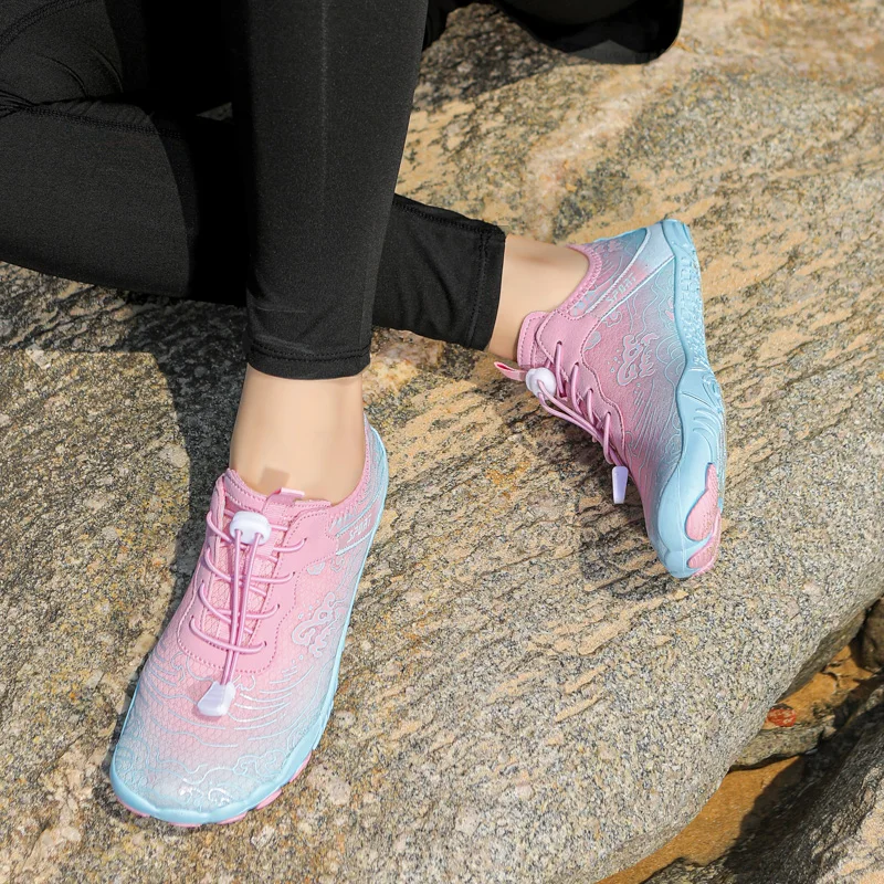 أحذية النساء أكوا المنبع الخوض أحذية رياضية المياه سريعة الجافة الشاطئ حافي القدمين في الهواء الطلق المنبع الخوض الرياضات المائية أحذية السباحة 35-4