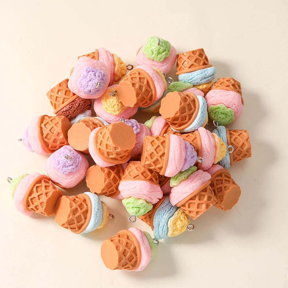 5 Stück Süße Kuchen-Anhänger 3D Kawaii Eiscreme-Anhänger für Halsketten, Ohrringe, DIY Handgemachter Schmuckzubehör