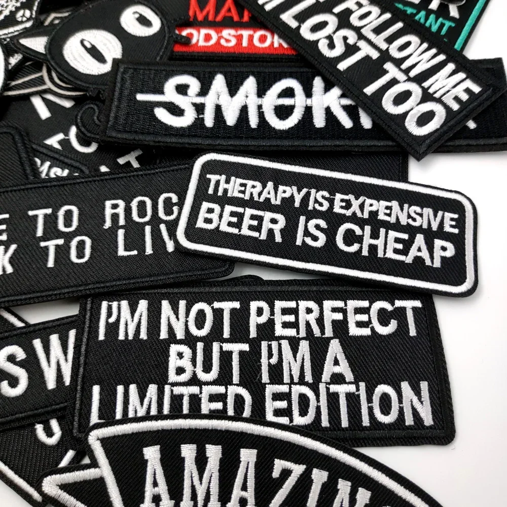 25Pcs/Lot DON\'T FOLLOW ME Patches Haftowana aplikacja do prasowania odzieży Materiały do szycia Ozdobne plakietki ŻYWIE DO ROCK