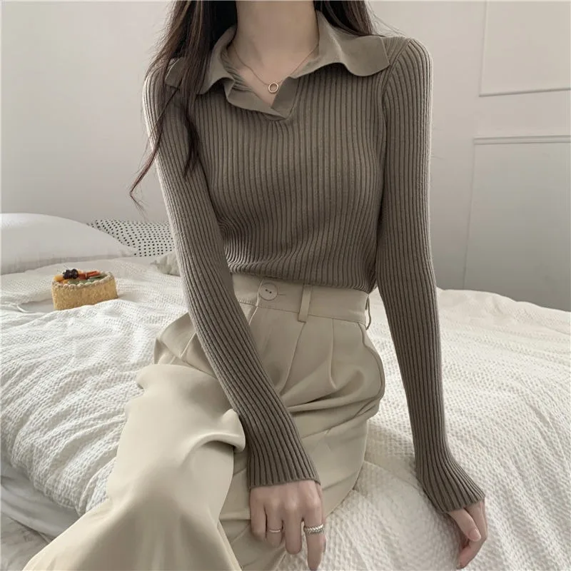 

Внутренняя трикотажная основа с воротником-поло для женщин, осень 2024, новый дизайн, свитер, свободный топ с длинными рукавами