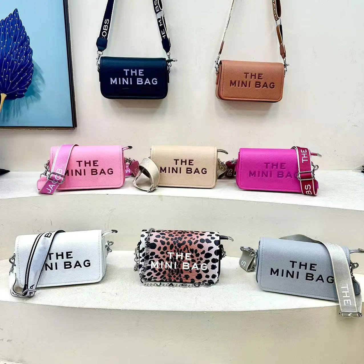 Ins حقائب اليد مصمم الأزياء الماركات الشهيرة الفاخرة حقائب كروسبودي المحافظ النسائية وحقائب اليد 2025