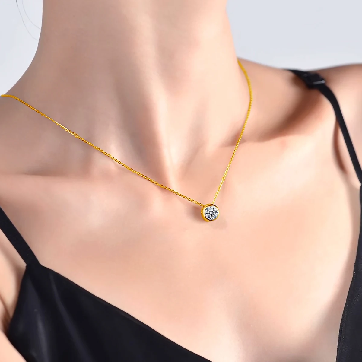 Collar con colgante de moissanita de oro de 18 quilates para mujer, joyería de lujo fina clásica, Diamante 5D de 1 quilate, regalo