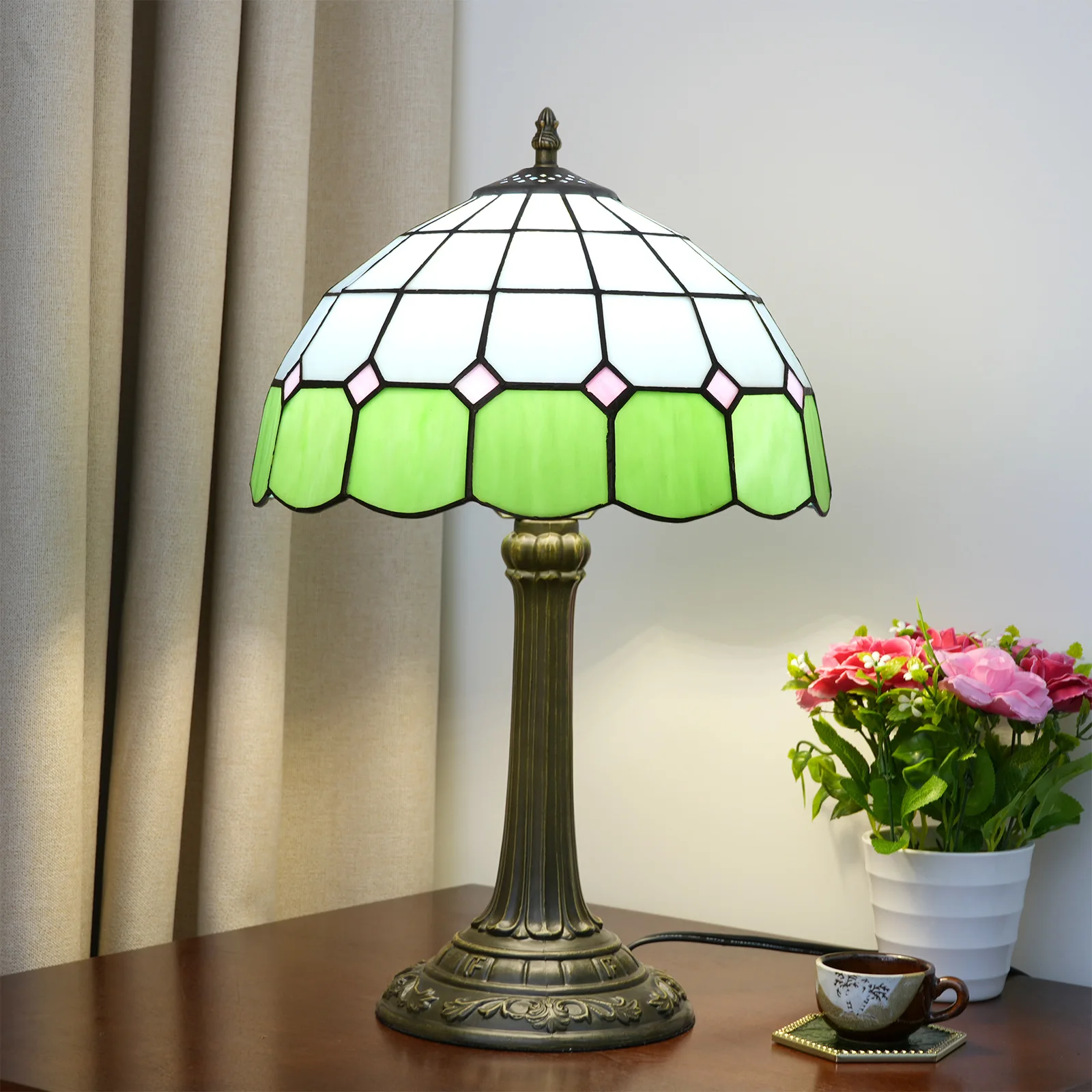 

30cm Tiffany Stained Glass European Mediterranean Green Lattice Guest Restaurant Bar Table Lamp Study Bedroom Bedside Desk Lamp