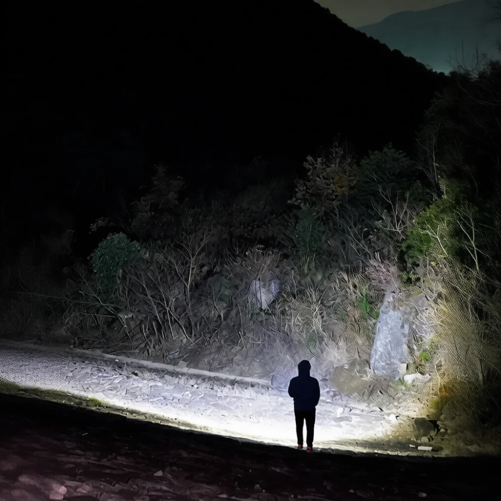 Opvouwbare LED-kampeerlamp, op - Outdoor Power Garage recensie en prijs