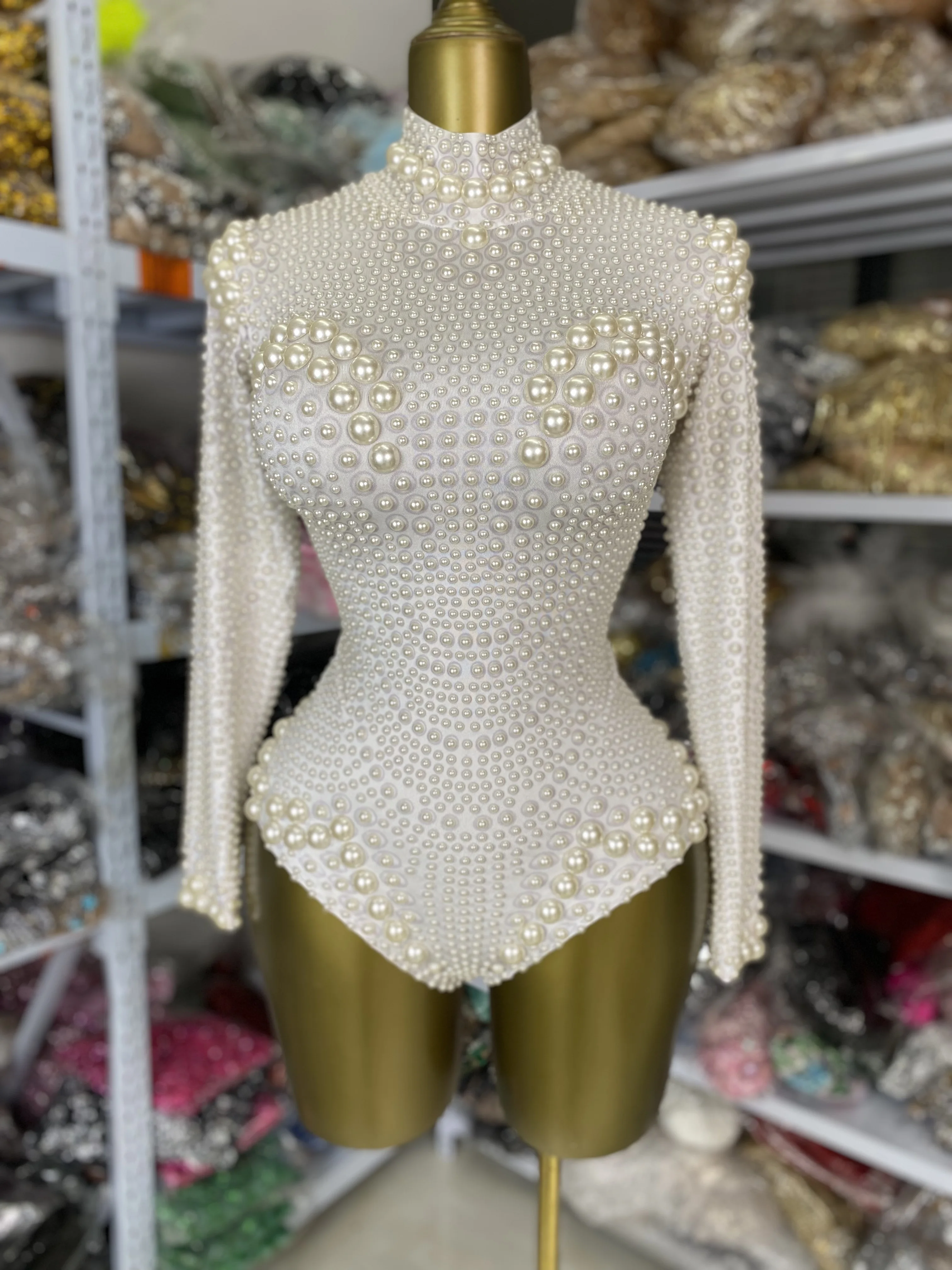 Body dolcevita a maniche lunghe con perle bianche di lusso, costumi da spettacolo per discoteca, body da palcoscenico per feste, dropship