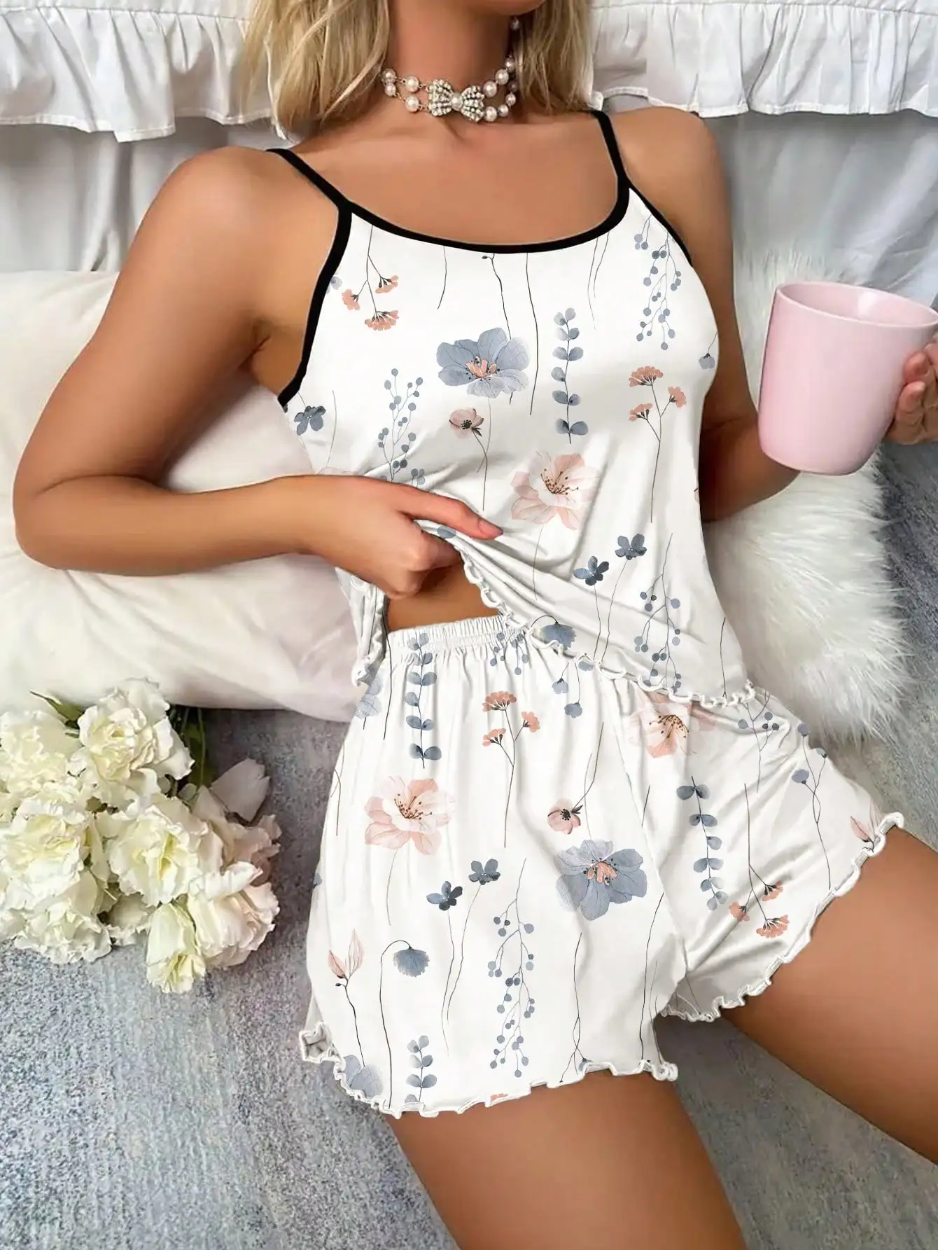 

2PCS Women's Floral Print Lettuce Frill Trim Casual Pajama Set Bow Front Round Neck Backless Cami Top&Shorts Comfortable Relax