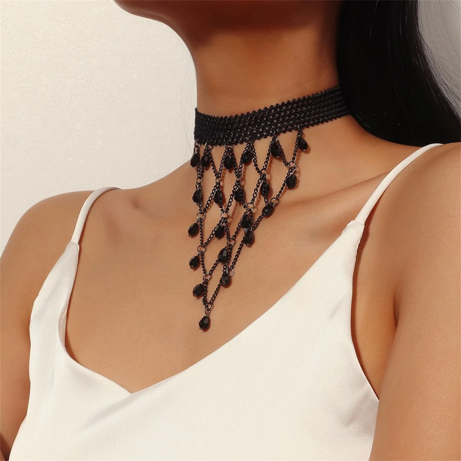 Gothic Lace Choker Necklace Black Crystal Tassel Collar Necklace Sexy Waterdrop Pendant Clavicle Chain Halloween Jewelry Gift
