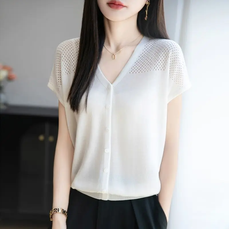 Ropa de mujer, moda de verano, botón coreano, calado, Color sólido, cuello en V, temperamento que combina con todo, mangas voladoras, manga corta