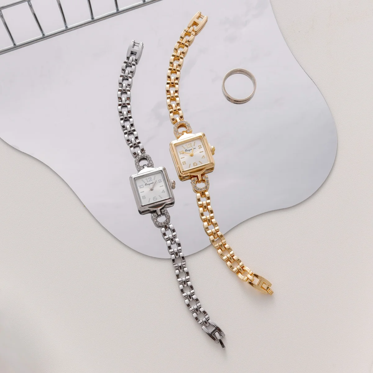 Chic Women Quartz Timepiece Geometric Square Dial Openwork Zinc-alloy Bracelet Avant-garde Design Watch Accessories Jewelry Gift