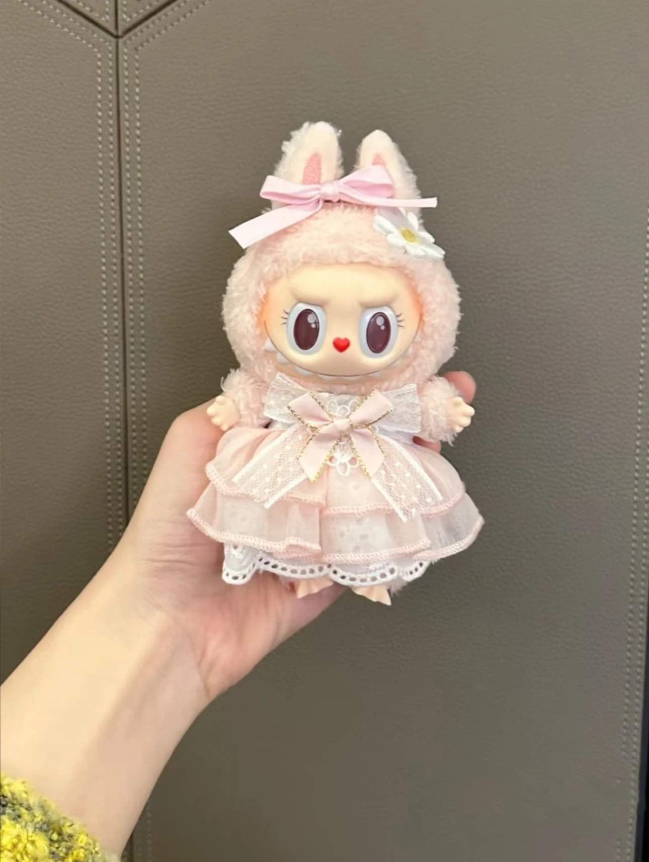 Vestiti per bambole Labubu Vestiti per bambole da 17 cm possono essere indossati Rosa Rosa Gonna carina Pengpeng Abito da principessa Cambia vestiti