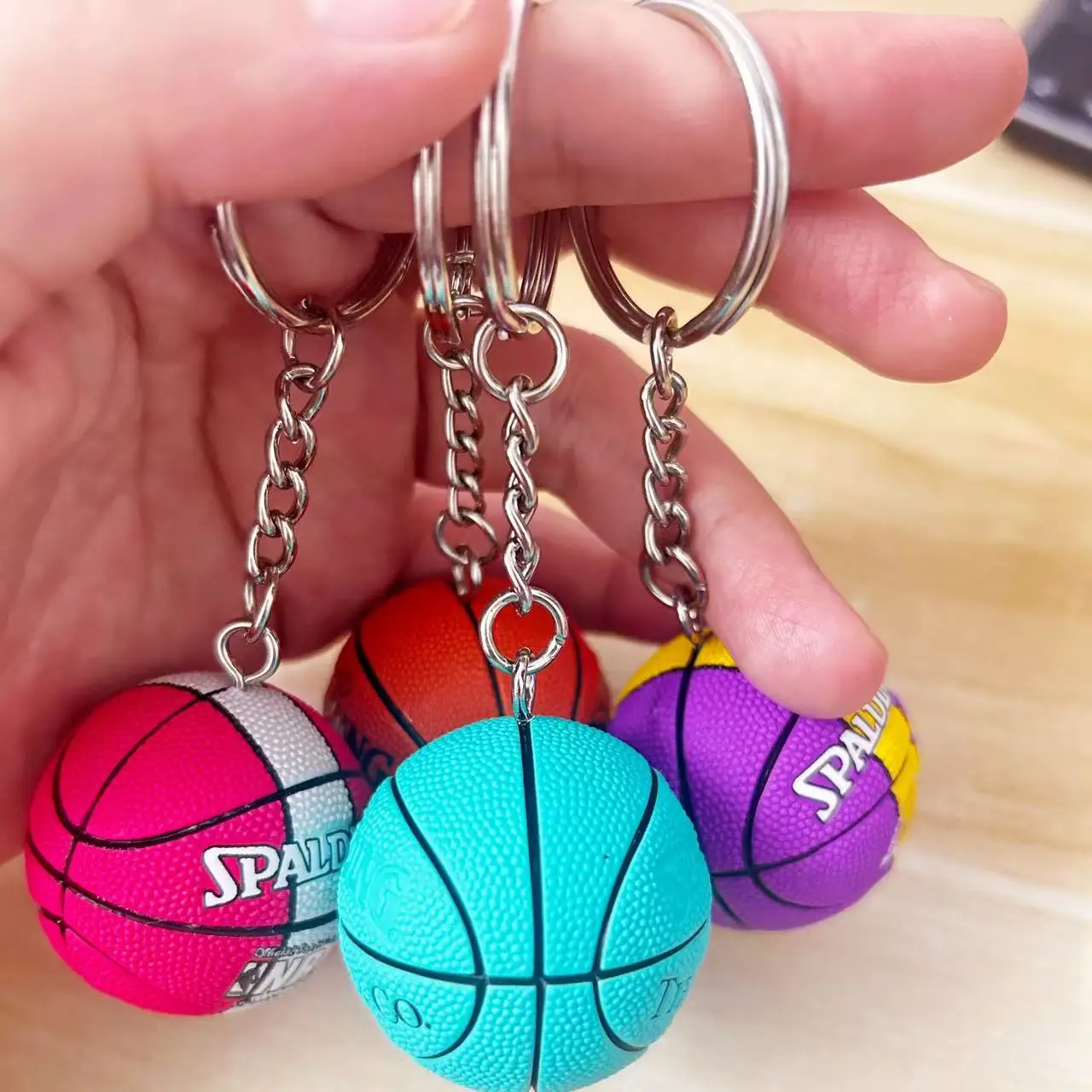 

3D Basketball Model Keychain Sports Fans Championship Trophy Souvenir Pendant Automobile Decoration Collection Men Gifts Keyring