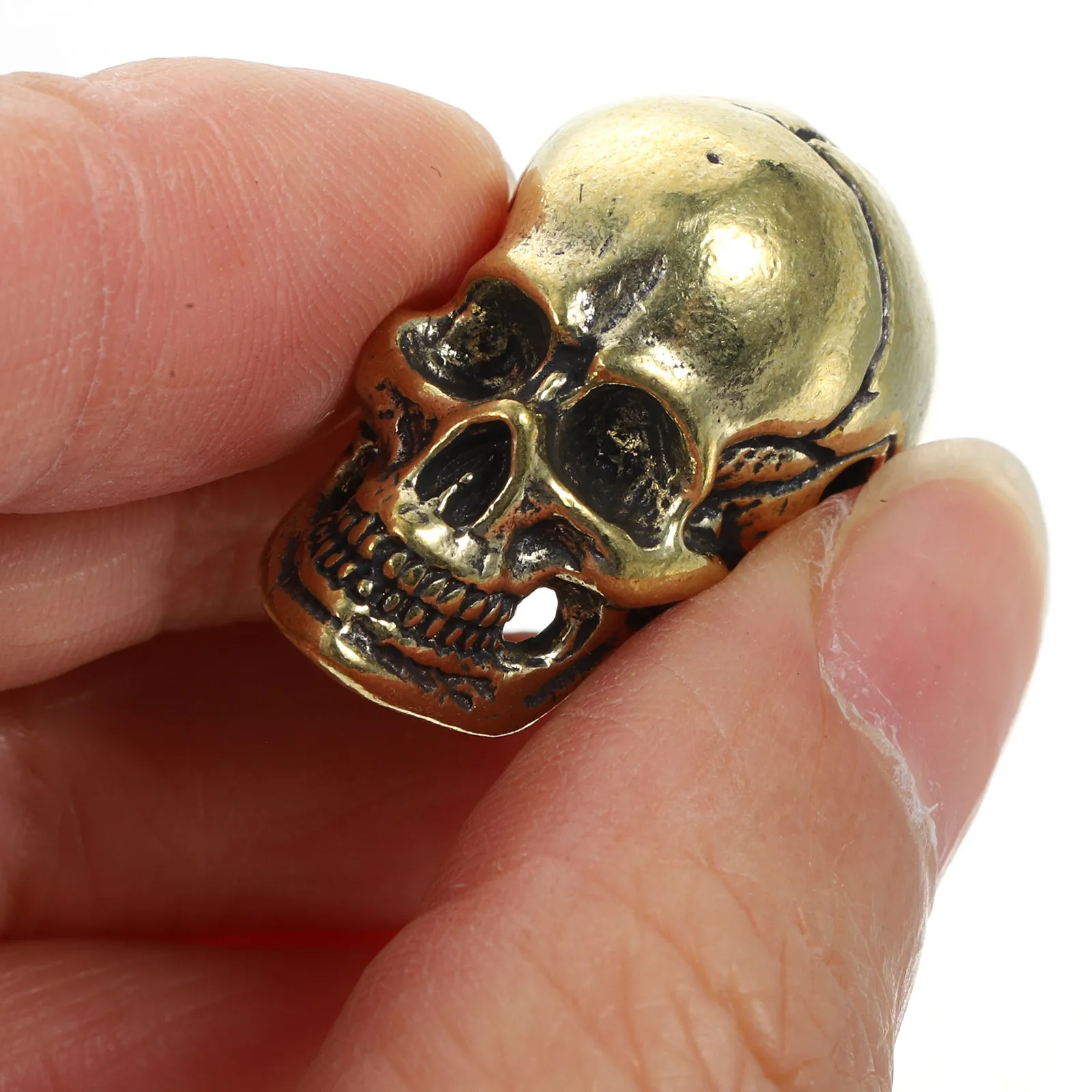 

Brass Keychain Pendant Skull Shape Vintage Inspired Sturdy Crafted for Keyring Bag Pendant DIY Accessories Home Decor Brass