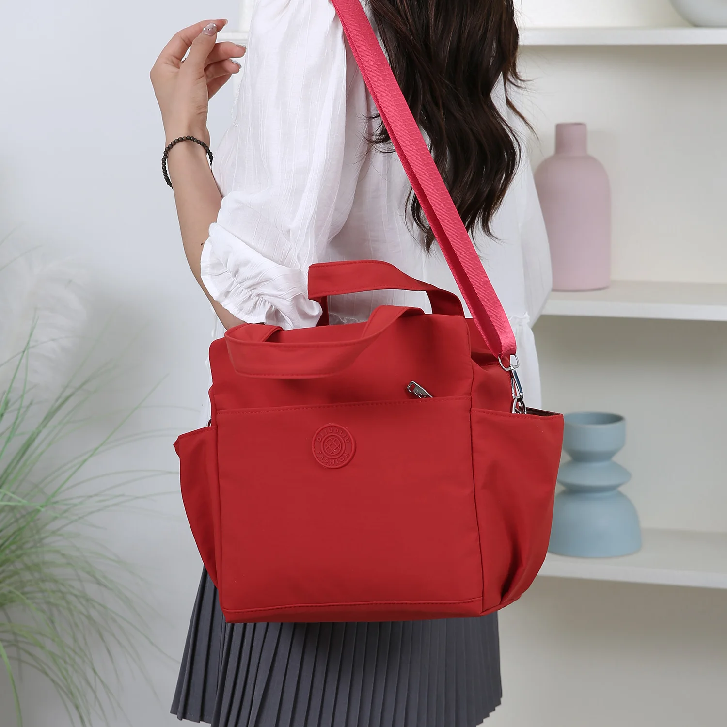 Neuer Stil, große Kapazität, Handtasche, Lunchbag, die über die Schulter getragen werden kann, Aufbewahrungstasche für Lunchboxen, zum Mitnehmen von Lebensmitteln zur Arbeit. – Detail 18