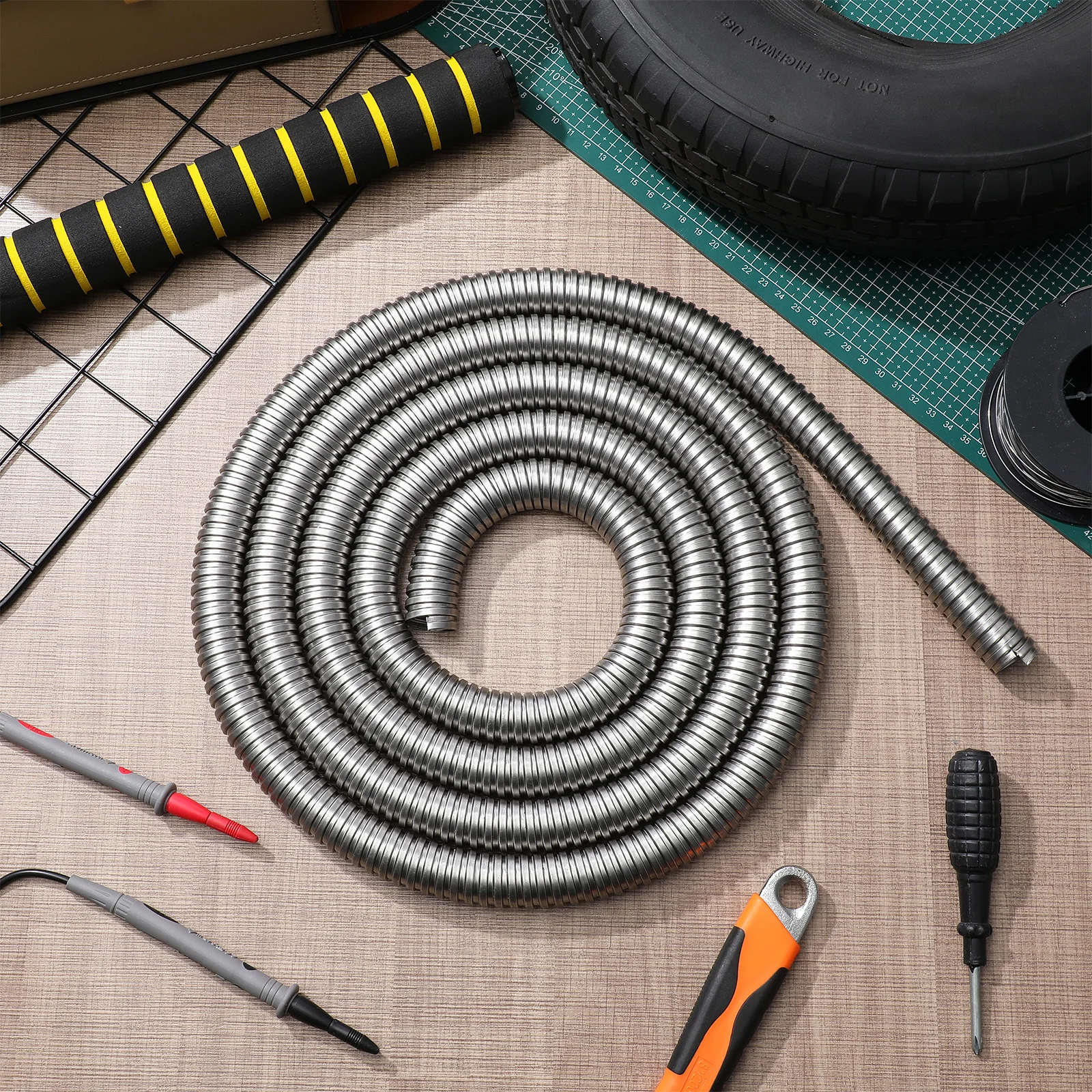 

Premium Stainless Steel Threaded Hose Flexible Abrasion-Resistant Cable Protection for Heavy Machines Desk Computer