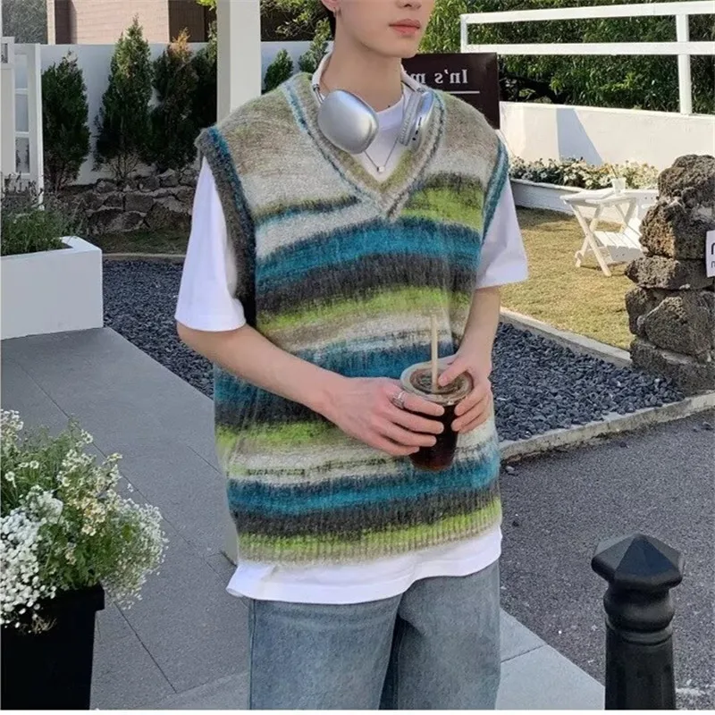 

Y2K Autumn New Sweaters Vest Men V-neck Knitted Vintage Vests Harajuku Korean Style Mens Women Striped Print Sleeveless Pullover
