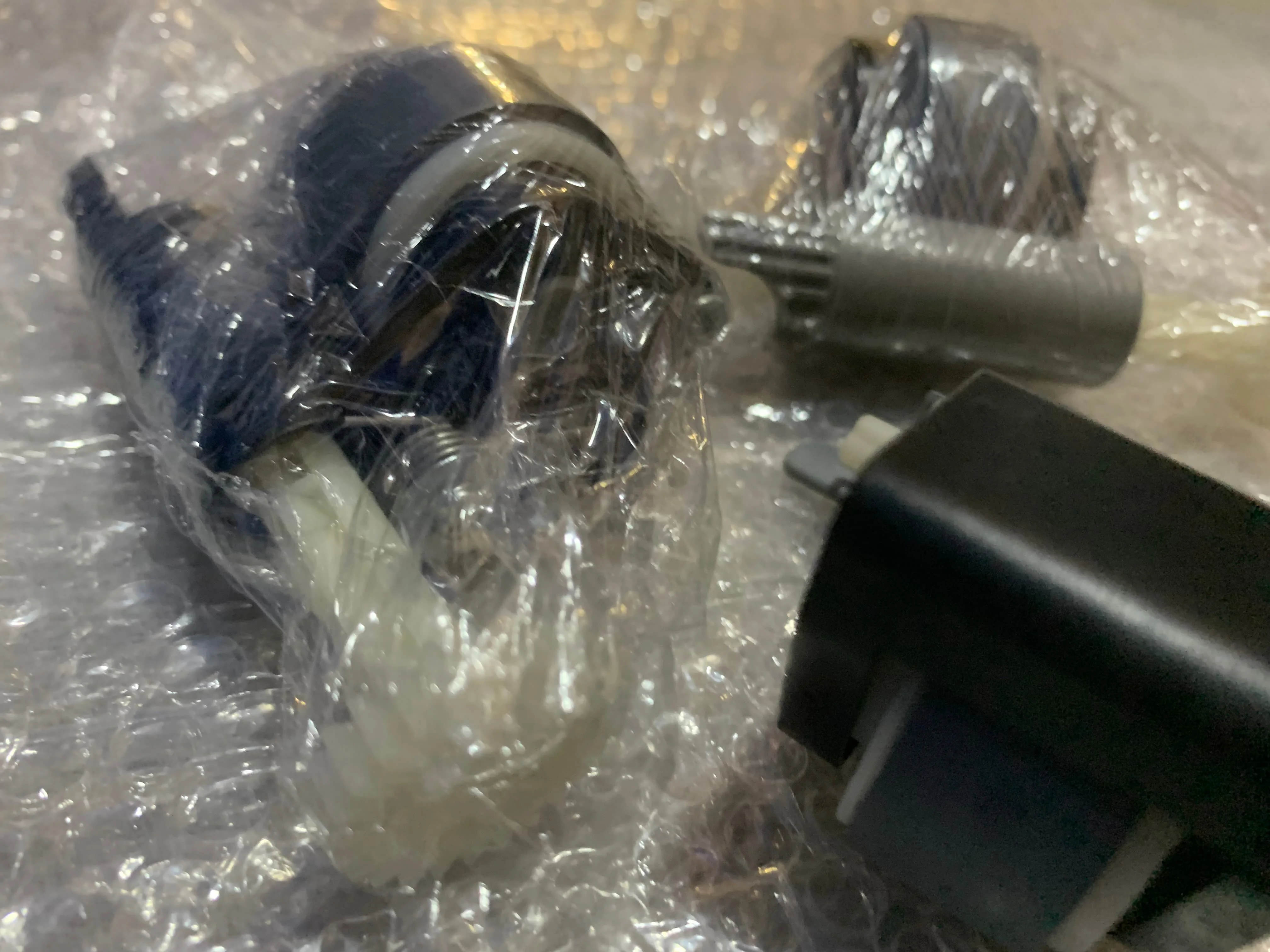 

1 оригинальный ролик захвата 1547069 PICK ASSY для Epson L200 L201 L100 L101 T22 ME33 ME330 ME35 ME350 TX120 TX130 SX125 S22 SX130