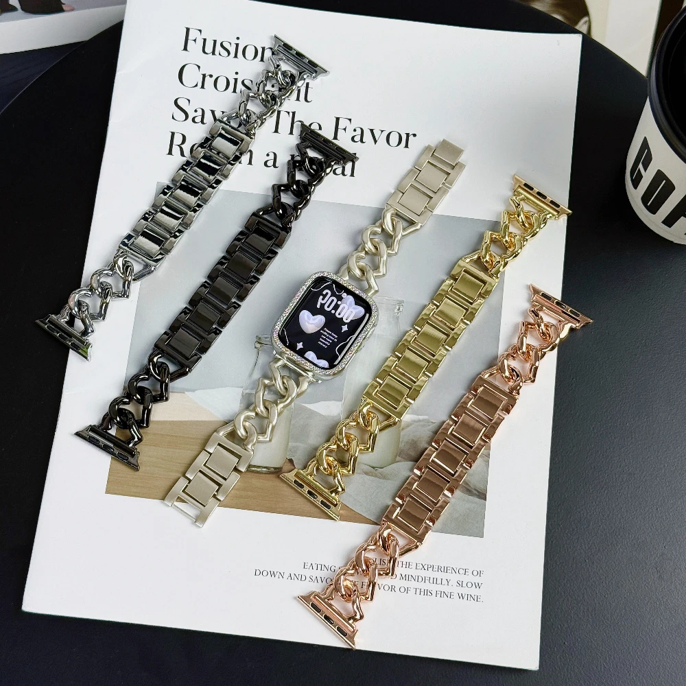 Heart-shaped Metal Apple Watch Band, Suitable for S11-1 Ultra SE Series, Stylish, Durable, and Adjustable (Watch Not Included).