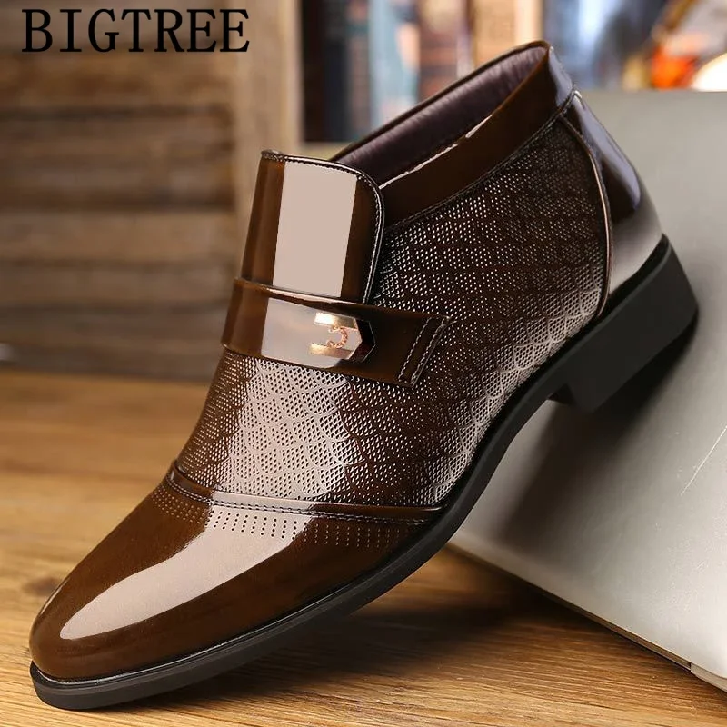 Size 38-44 Black Brown Business Shoes Mens Dress Boots Office Shoes Men Classic Patent Leather Winter Boots Men Formal Shoes