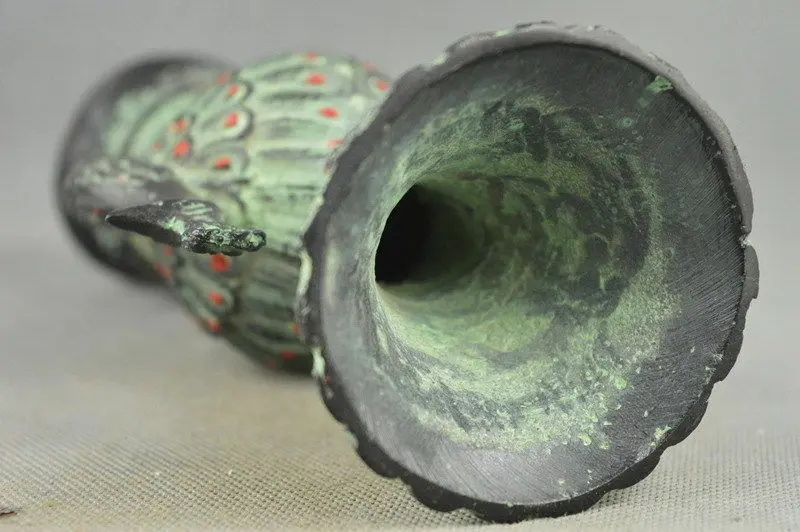 Collectible Handwork Old Bronze Carving Peacock Auspicious Vase
