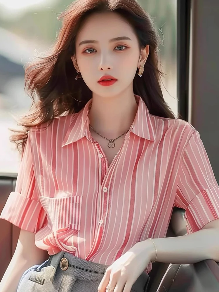 

Korean Sle Collar Striped T-irt ort Sve Commute Friendly Women's Faion Summer New Arrival Versatile Agel Top