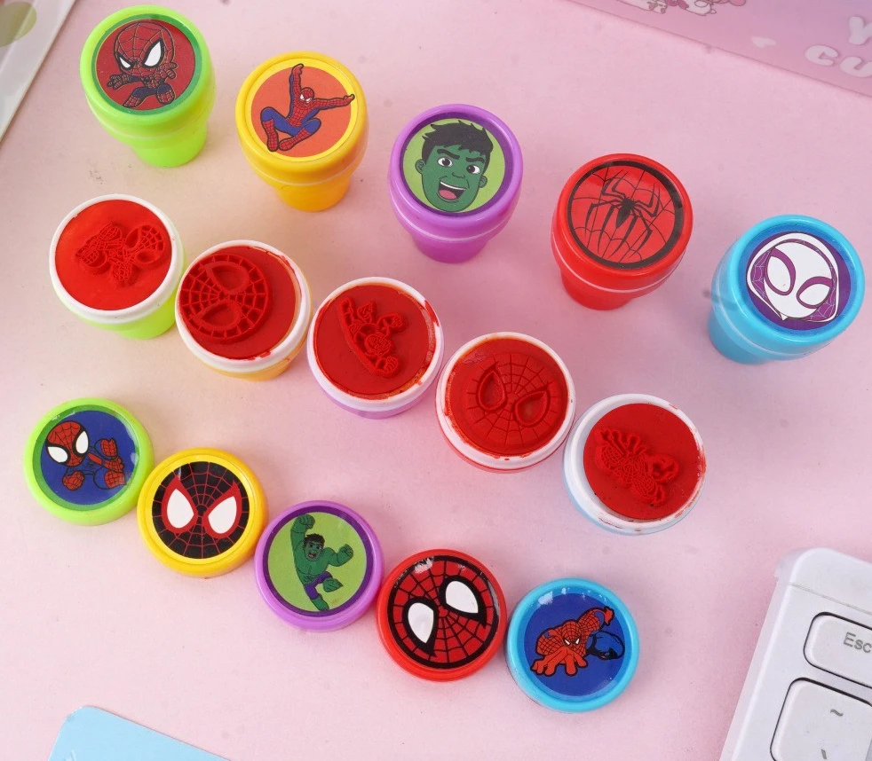 10Pcs/Set Spiderman Stamps Party Favors Spidey and His Amazing Friends Seal Stamp for Kids Boys Birthday Giveaway Souvenir Gifts