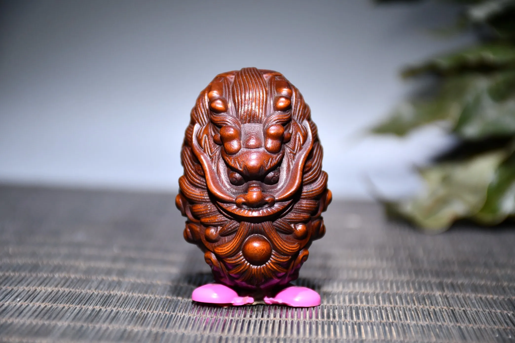 

Vintage Chinese Dragon Statue Animal Dragon Head Sculpture Wood Carving Craft Desk Decoration Statue