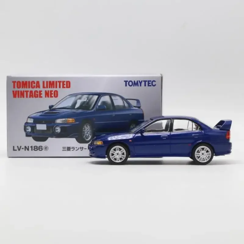 TOMYTEC 1:64 TLV N186e Lancer GSR Evolution IV مجموعة نماذج من السبائك الزرقاء عرض الهدايا