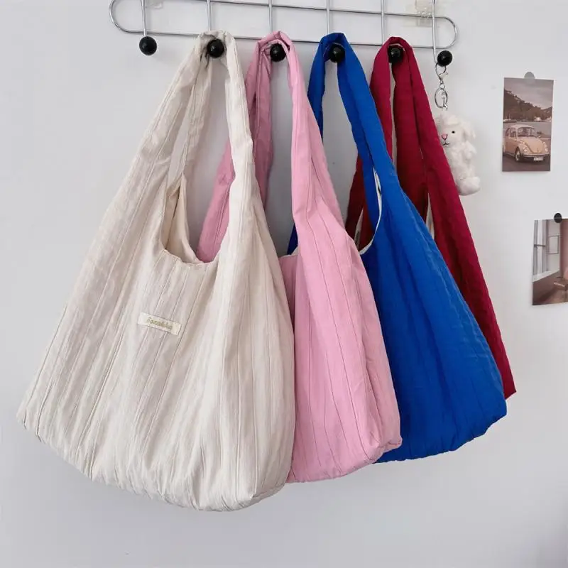 

Simple Solid Color Wrinkles Shoulder Bag Large Capacity Casual Tote Bag Trendy Slouchy Handbag Female Shopping Bags Girl Gift