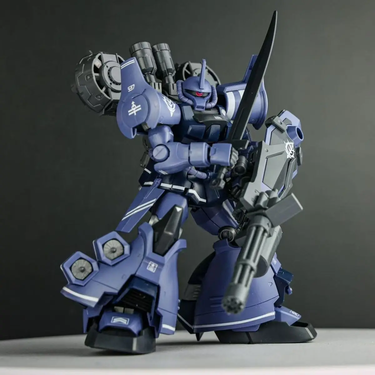 STER HG 1/144 MS-07B-3 Gouf Custom B3 Assembly Model Kit Met Fly Bag Blauwe Kleur Action Figure Plastic Model robot speelgoed