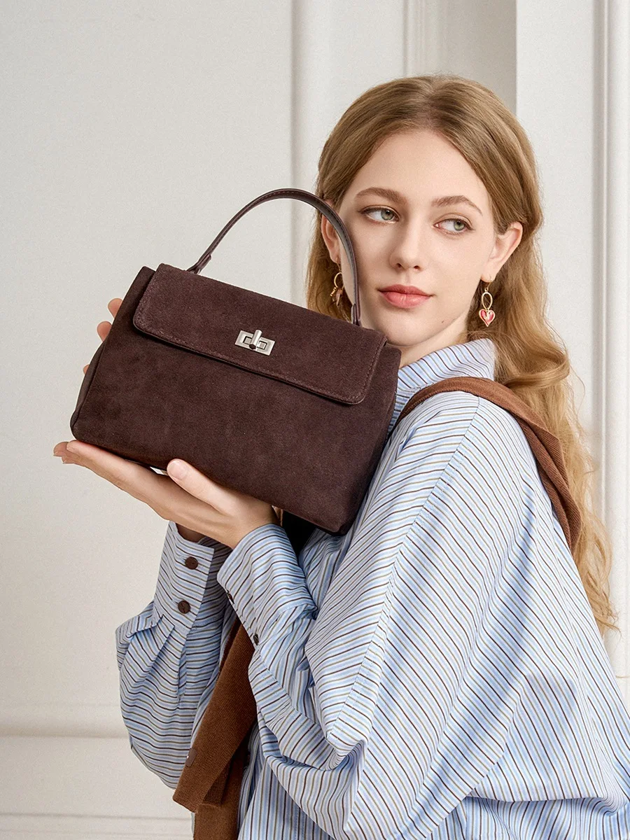 

Autumn and winter cowhide bags for female office workers, new single shoulder leather bags for women with a high-end feel