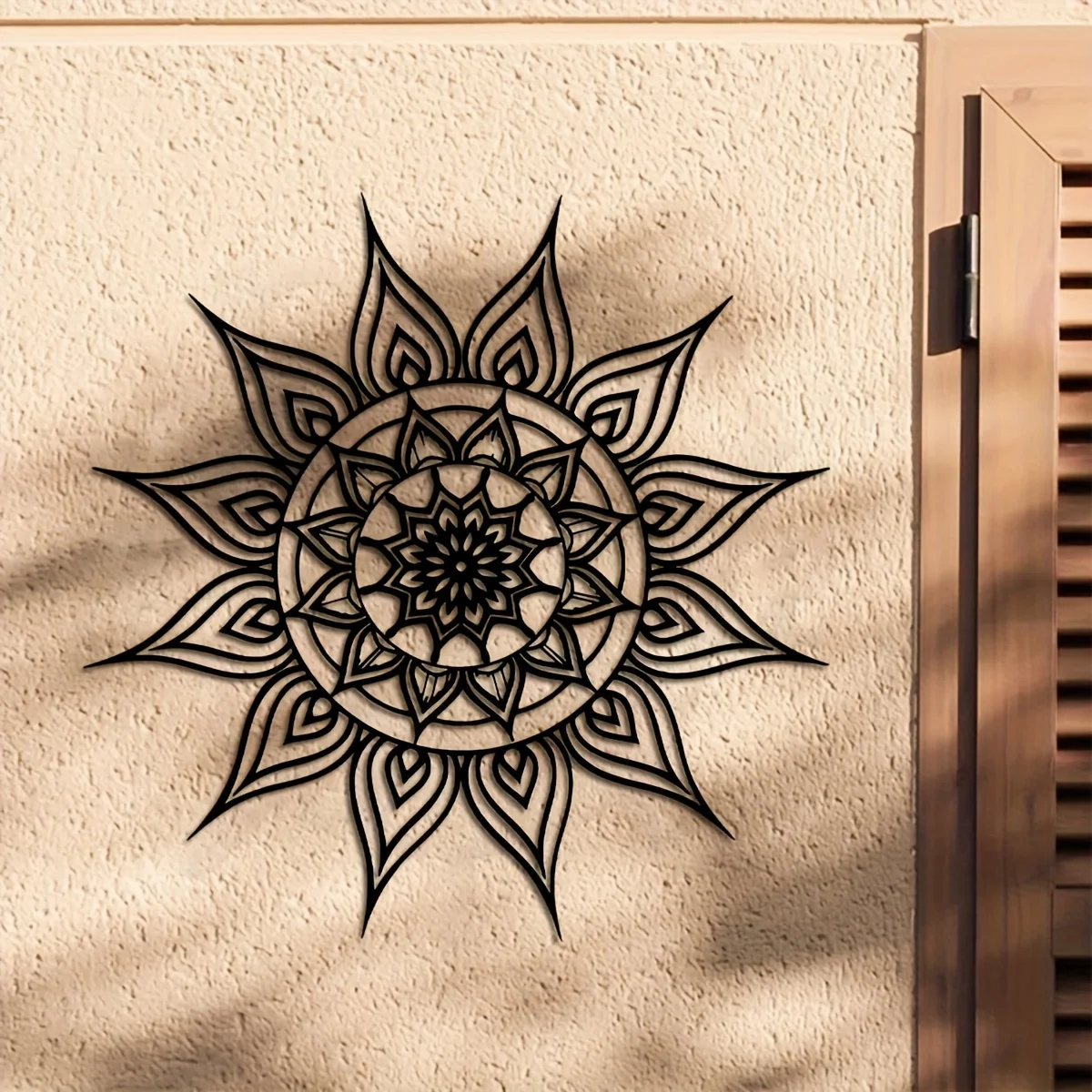 Brand 2D Flat Black White Sun - مراجعة Home Decor Brand وسعره