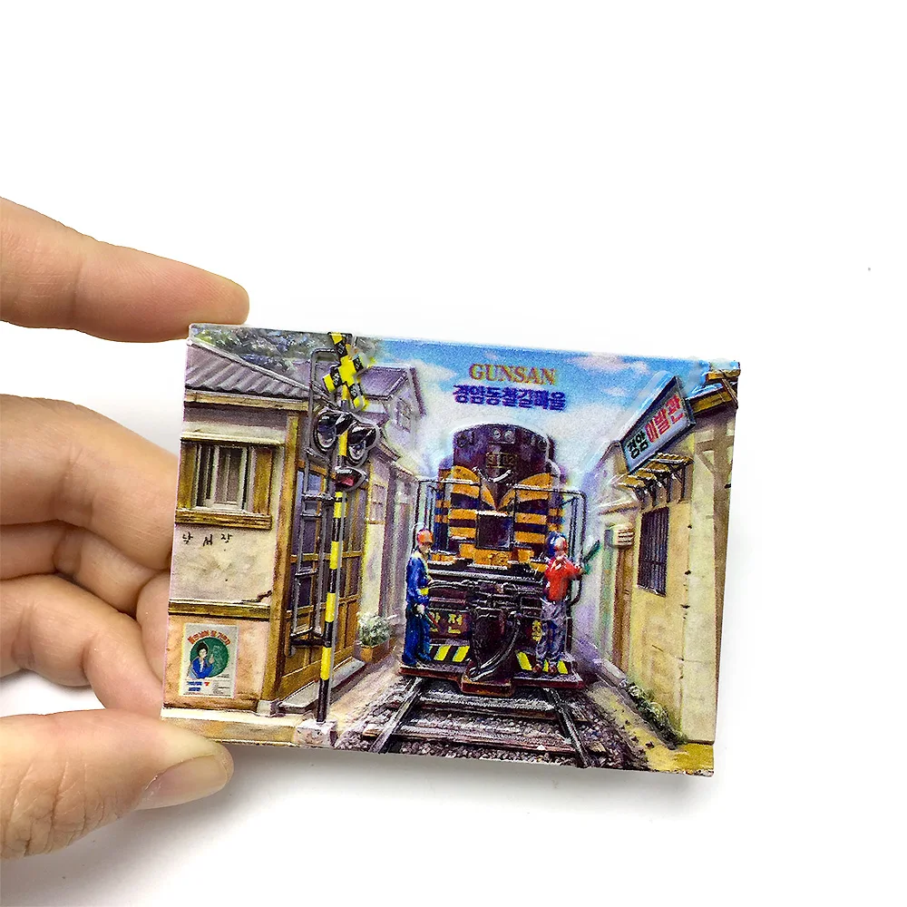 

‌GUNSAN Resin Material Refrigerator Magnet Railway Scene Magnetic Decoration Unique Home Decor