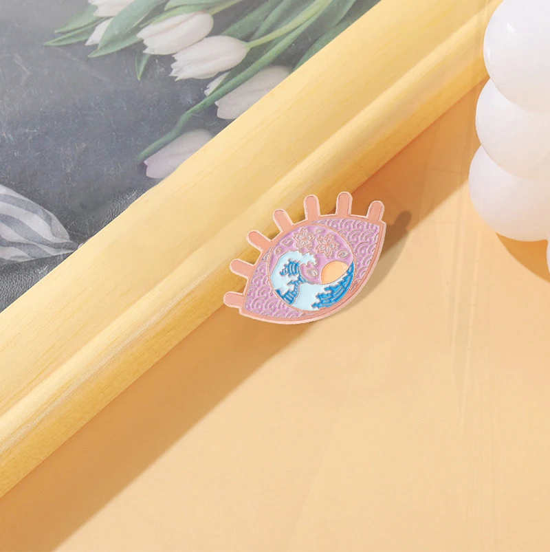 Pines Lapel Badges Painting Art Jewelry Gift for Kids Friends Ocean Wave Eye Enamel Brooch Custom Ukiyo-e Scenery